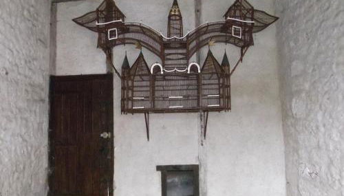 Maison typique à coté d'une église du XIIeme - Foto 4