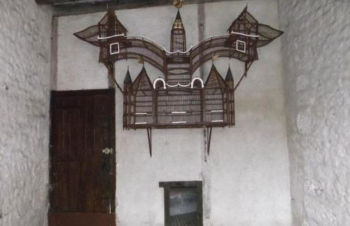 Maison typique à coté d'une église du XIIeme - Foto 4