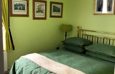 Flat G, 8 Castle Street - Photo 1