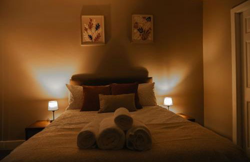 Modern Flat l Molineux 5 Min l Smart TV l WiFi l Free Parking - Foto 11