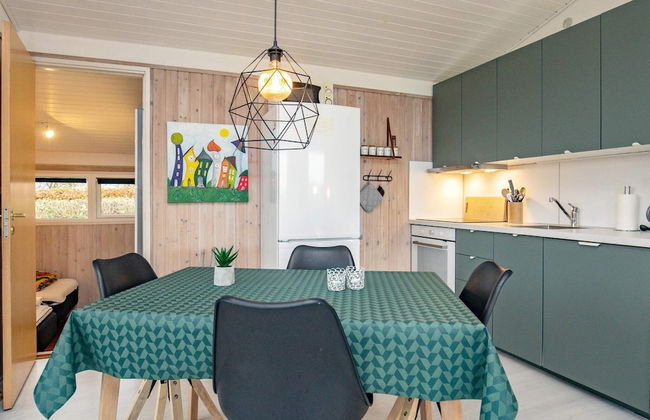 6 Person Holiday Home in Oster Assels - Photo 6