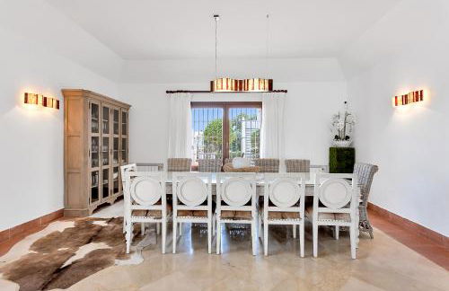 YOLO Spaces - Sotogrande White House Villa - Foto 70