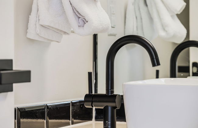 Roami at The Palace - Photo 51