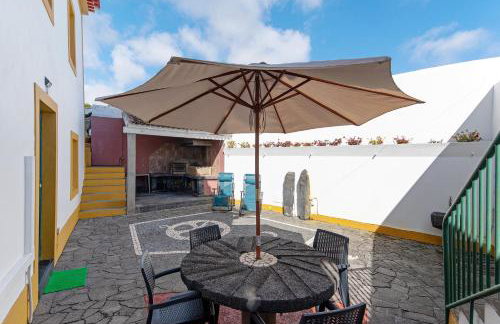 Casa do Largo - Acores - Photo 1