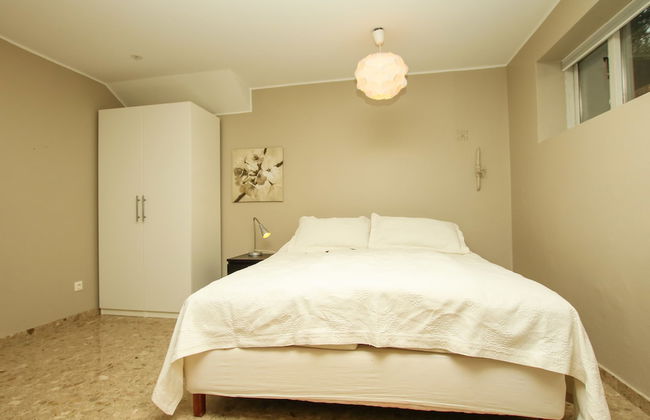 Large Modern Family House - Foto 5