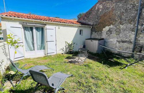 La petite maison du Loubat avec jardin - Foto 1