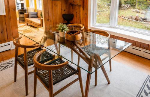 Creek, Sauna, Hot Tub, Fire Pit & Pet-Friendly - Photo 16