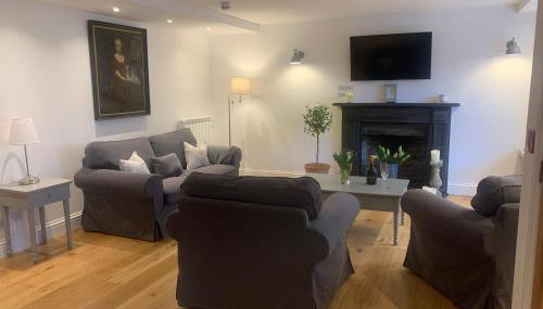 Georgian Apartment with Courtyard in Boscastle - Ideal for Couples and Families - Foto 2