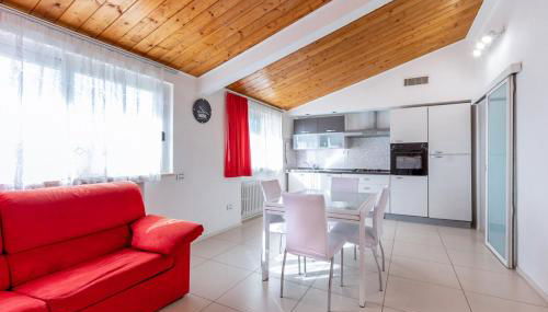 Incantevole Mansarda nel Cuore di Porto Recanati - Foto 3