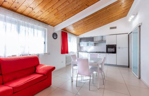 Incantevole Mansarda nel Cuore di Porto Recanati - Foto 3