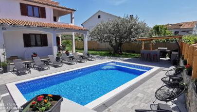 Apartment olive tree garden&poll view 4 plus 2, 130 m2 with tiki bar - Foto 3, sunbed