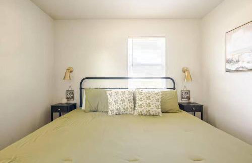 Remodeled 4BR 2BA Steps from Georgetown Square - Foto 47