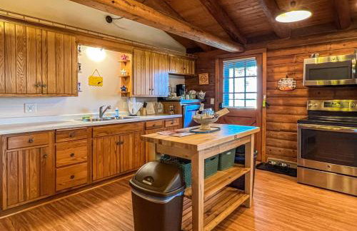 Elkhorn 3 Bedroom 2 Bathroom Log Cabin Sleeps 8 - Lincoln Log Cabin - Foto 11