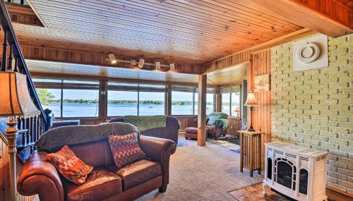 Waterfront Wellesley Island Getaway w/ Deck! - Foto 4