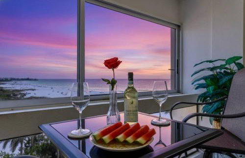 Palm Bay Club 7th-Floor Oceanfront Condo on Private Beach - Foto 12