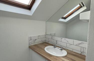 1 Fitzhamon Embankment APARTMENTS opposite Principality Stadium - LONG STAY OFFER - Foto 20