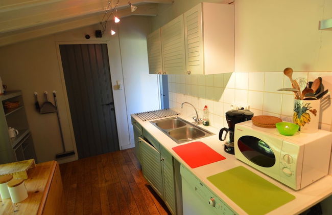 Modern Chalet With a View - Photo 9