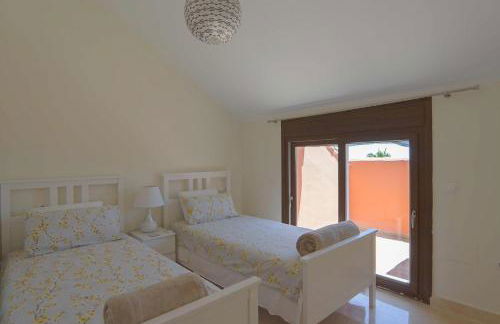 Duplex Penthouse La Fragata Estepona - Photo 18