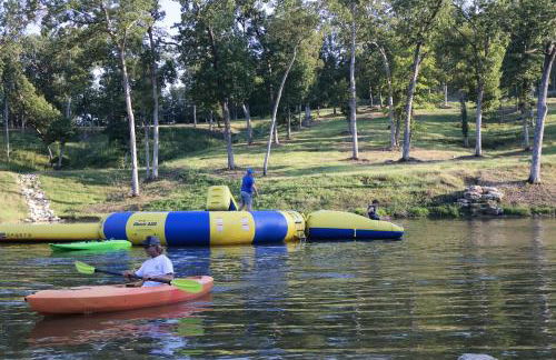 Cozy Cabin Retreat for Your Perfect Getaway - Foto 16