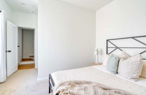 Stay Portland - The North Tabor Retreat - Families & Remote Work - Photo 11