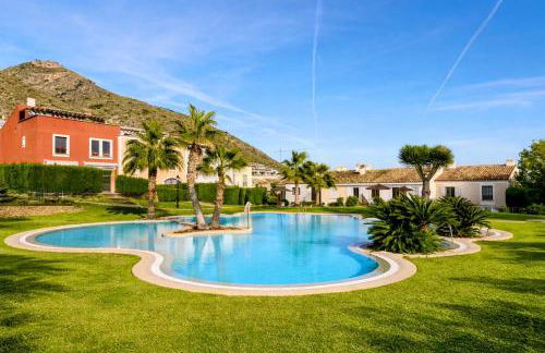 House in Bahía Golf with pool and ocean views - Foto 1