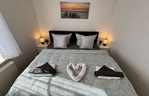 Haus Ostseesprung - Fewo Sarah Hochparterre gratis WLAN, Parkplatz und gem Garten - Foto 24