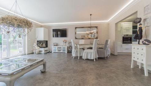 Ferienhaus Cottbus, Garage, große Sonnenterrasse, Kamin, 4 Zimmer, Ankleidezimmer - Foto 2