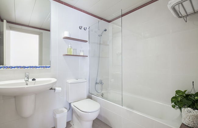 Apartamentos Porta Coeli - Photo 61