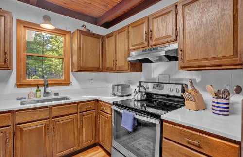 Lakefront Home, Hot Tub, Pool Access, Boats, Pets - Photo 51