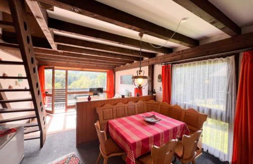 Ferienwohnung Schimmer mit Bergblick im ruhigen, naturverbundenen Ferienpark Vorauf, Siegsdorf - Foto 1