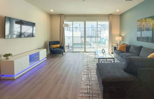 Upstay Tranquility Townhome w Private Pool - Foto 8