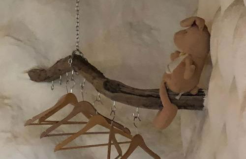 Rabbits 1or 2 bedroom hobbit style hillset earthen dartmoor eco home - Foto 5