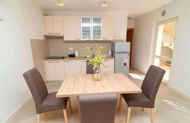 Apartments Seafront Silence - Photo 8