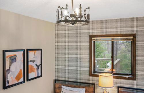 Resort Getaway - Golf, BMX trail, Hot Tub & Arcade! - Foto 55