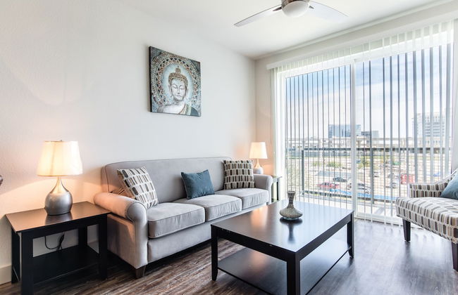 StayOvr at Legacy West - Windrose - Foto 54