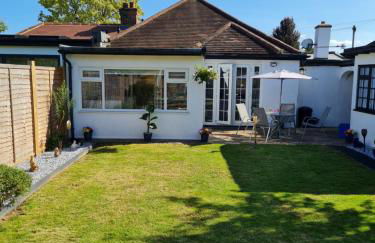 A Bright and Spacious Gem - Foto 21