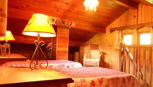 Chalet in Notre-Dame near Ski Lift - Foto 5