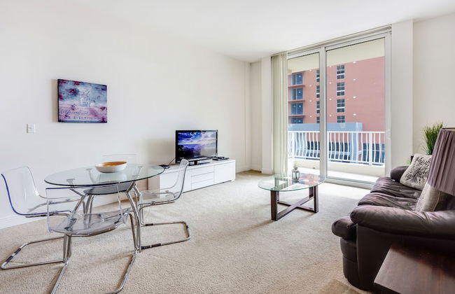 Towers of Dadeland by Miami Vacations - Foto 23