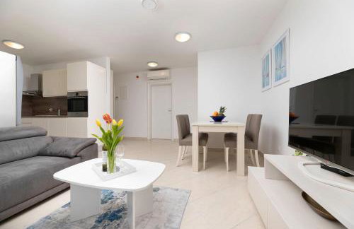 Seafront Maris by EL-PI TOURS - Foto 78