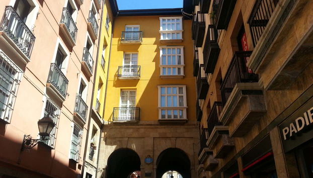 L'entrée de la plaza Nueva