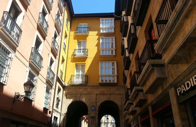 Visita guiada por Bilbao y la catedral de Santiago - Foto 2