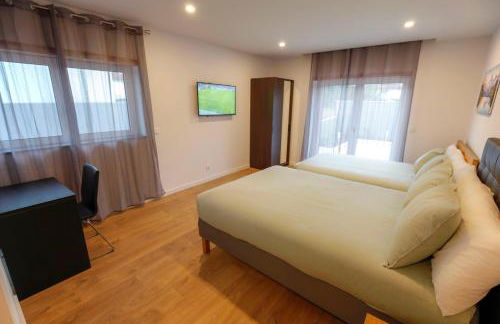 Cozy Apartment With Garden - Photo 6