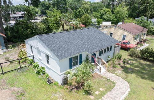 Cozy 3-Bedroom Retreat in Charming Beaufort, SC - Foto 24