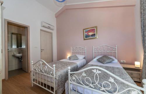 Villa Lavanda, a luxury Villa with Private Pool, 2km to Beach - Foto 17