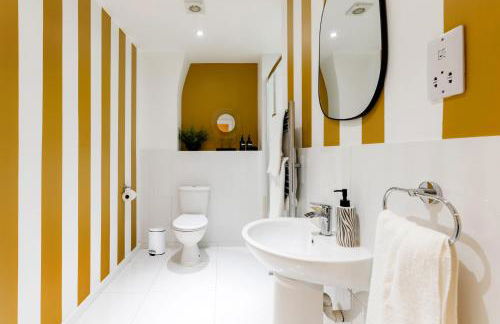 OFF Oxford Circus! Large Unique Artist's Family and Friends HOME - Foto 4