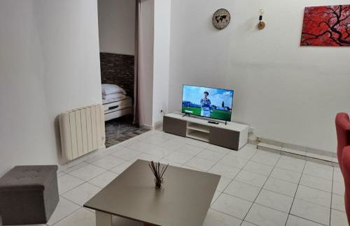 Spacieux studio confortable - Foto 1