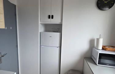 Cozy studio, 5 min from Cosne train station, 3rd floor - Foto 4