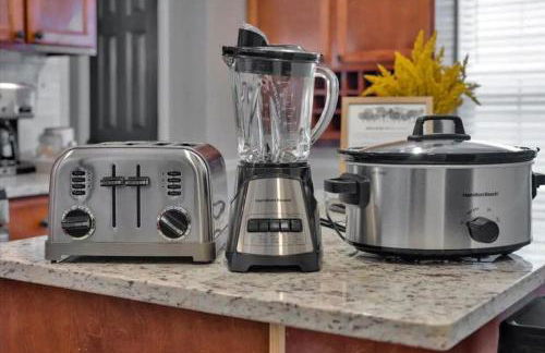 Family Home w FirePit GameRm Patio BbqGrill - Foto 12