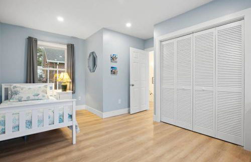 Seabird Lookout: White Horse Beach Plymouth - Foto 20