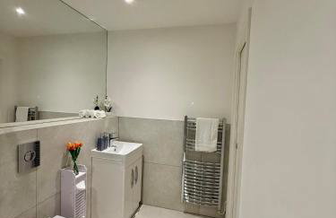 Great Quiet & Brand New Flat With Great Transport Links in Bushey - Foto 24